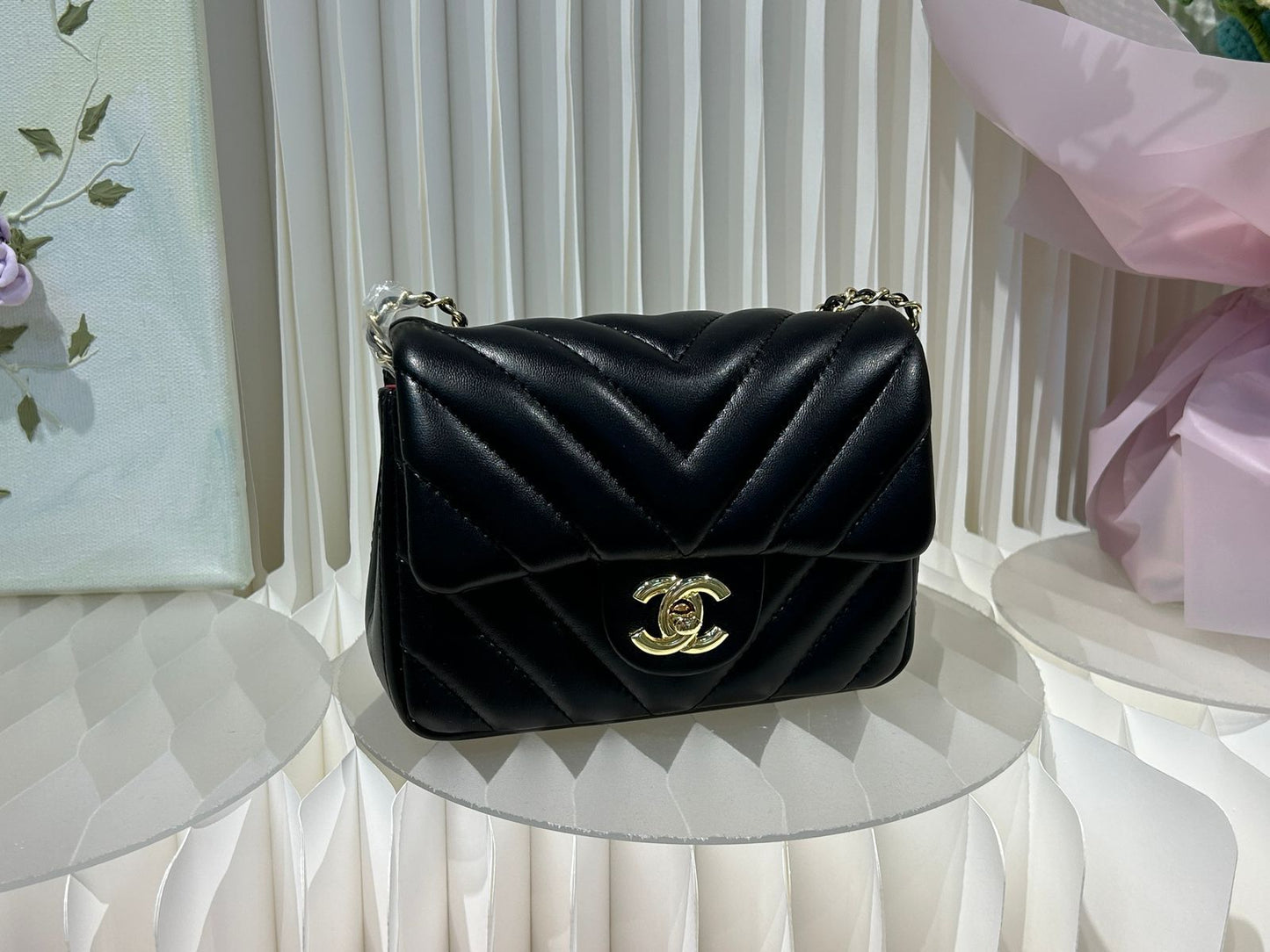 Chanel Hand Bag Mini Square Classic Black 19.5cm حقيبة هاند باج ميني سكوير كلاسيك أسود