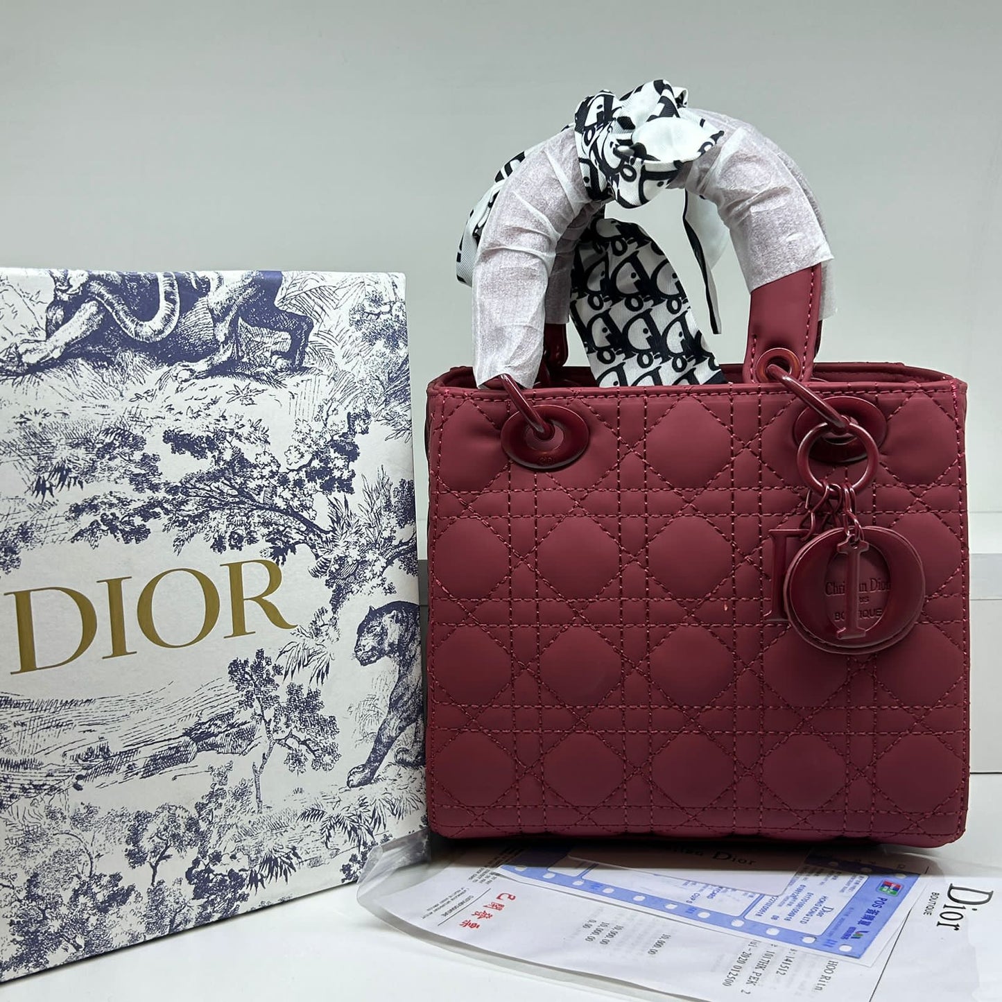 Dior Hand Bag BT Cherry Red 25 cm حقيبة هاند باج ديور كستنائي