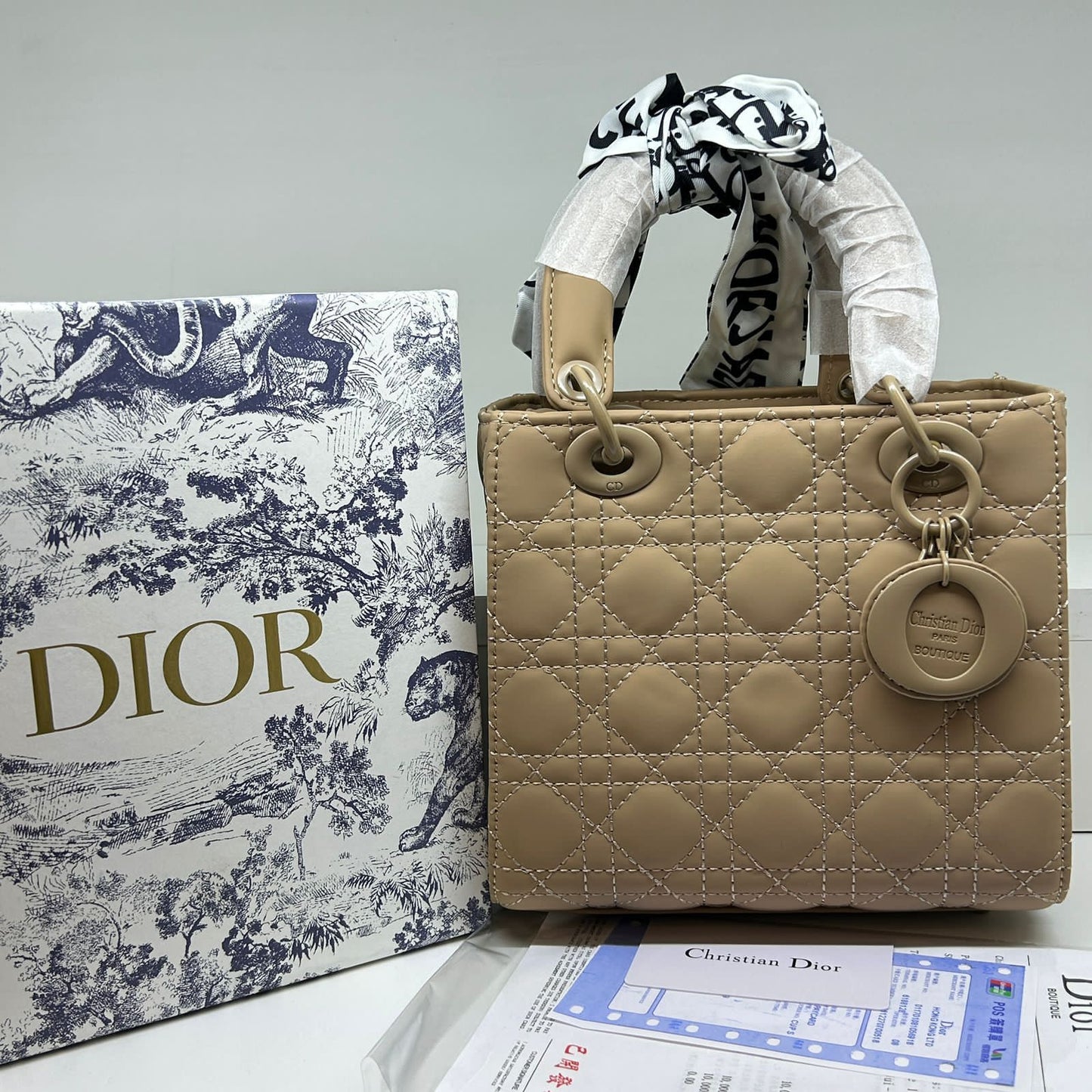 Dior Hand Bag BT Light Gold-Tone Khaki 25 cm حقيبة هاند باج ديور بيج كاكي