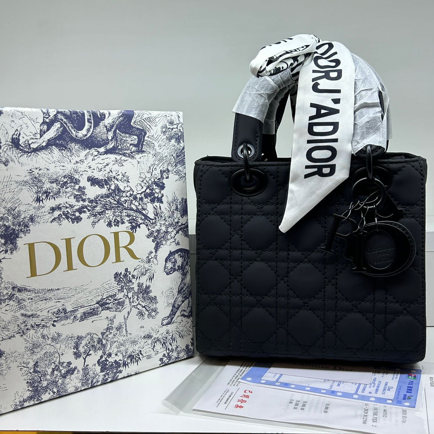 Dior Hand Bag BT Navy BlueBlack 25 cm حقيبة هاند باج ديور كحلي أسود