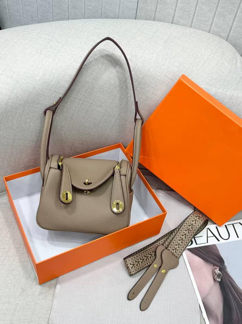 Hermes Mini Lindy 20 cm kha