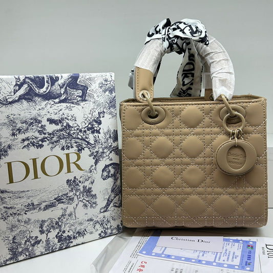 Dior Hand Bag BT Light Gold-Tone Khaki 25 cm حقيبة هاند باج ديور بيج كاكي