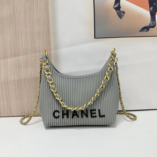 Chanel Hand Bag Apricot 27 cm حقيبة شانيل هاند باج